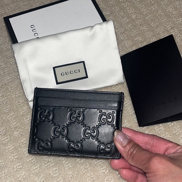 SOLD Authentic Gucci Card Holder - Picture 3 of 3
